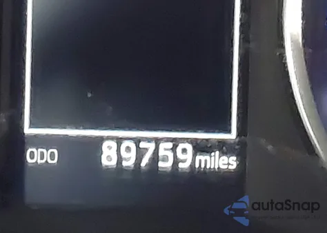 2018 Toyota Highlander Le Plus z USA, uszkodzony, nr VIN 5TDBZRFH0JS909712